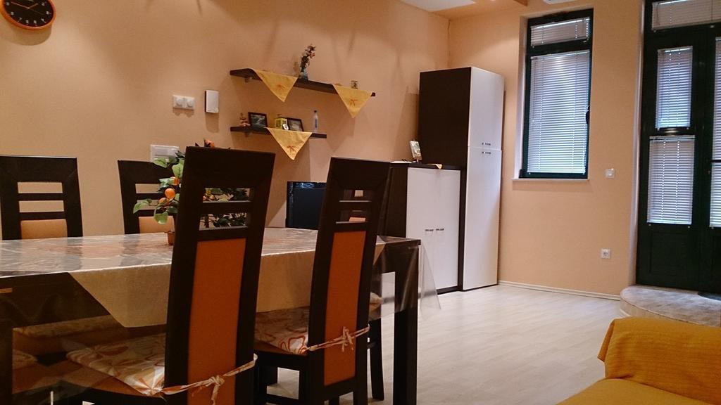 Urban Apartment Макарска Стая снимка