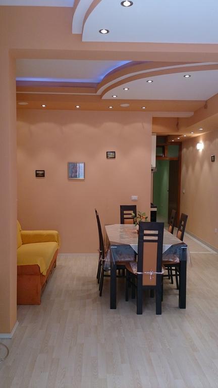 Urban Apartment Макарска Стая снимка