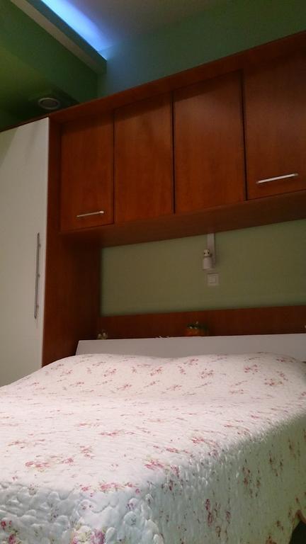 Urban Apartment Макарска Стая снимка