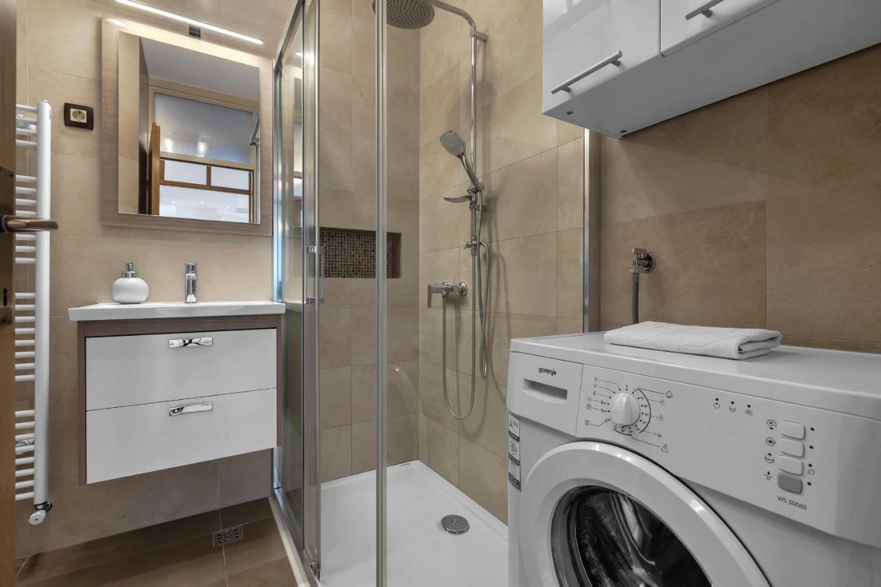 Urban Apartment Макарска Екстериор снимка