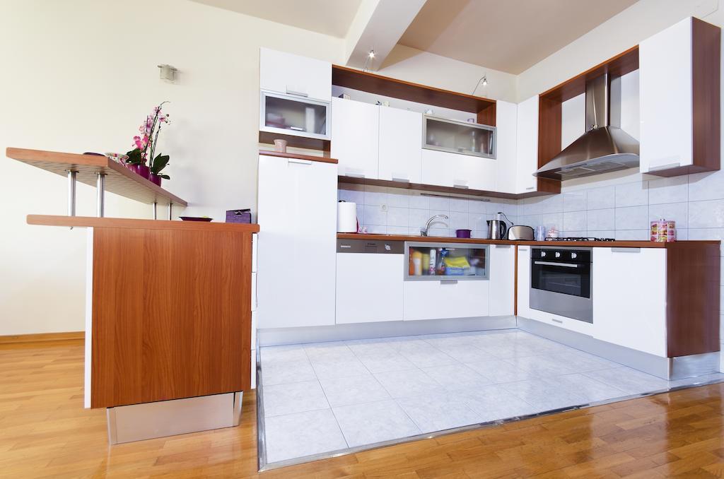 Urban Apartment Макарска Стая снимка